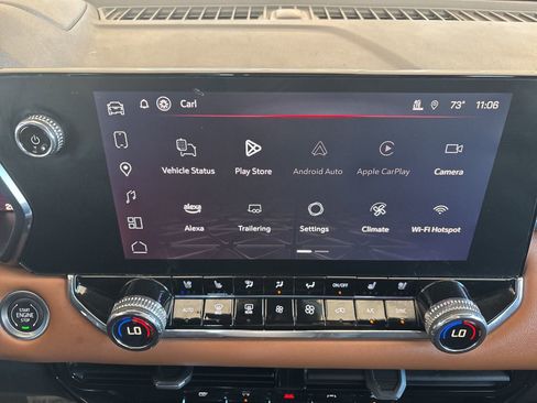 Certified 2025 GMC Canyon AT4 w/ AT4 Premium Package image 19