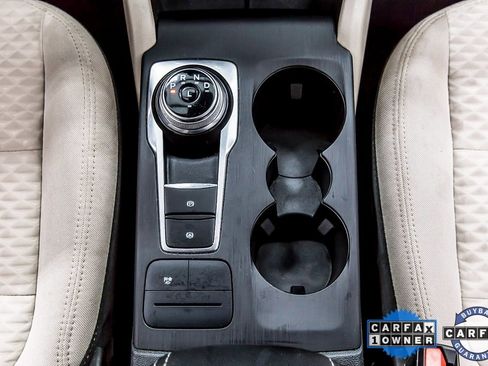 Used 2021 Ford Escape SE image 23
