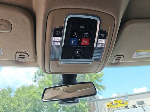 Used 2020 RAM 1500 Laramie AWD/4WD image 30