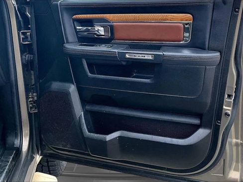 Used 2013 RAM 1500 Laramie Longhorn w/ Convenience Group AWD/4WD image 35