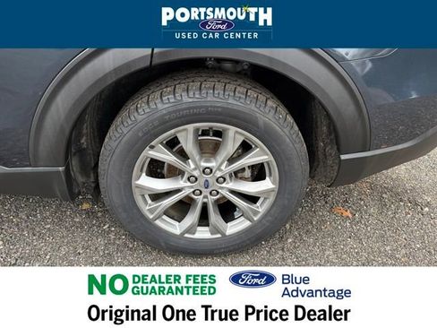 Certified 2022 Ford Explorer XLT w/ Equipment Group 202A image 28