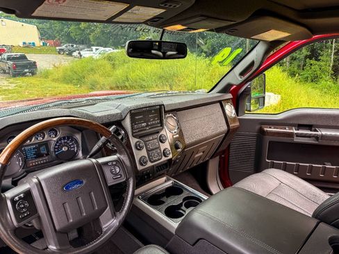 Used 2014 Ford F250 Platinum AWD/4WD image 12