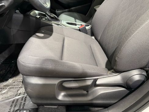 Certified 2023 Toyota Corolla LE image 12