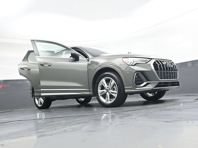 Used 2022 Audi Q3 2.0T Premium Plus AWD/4WD image 40