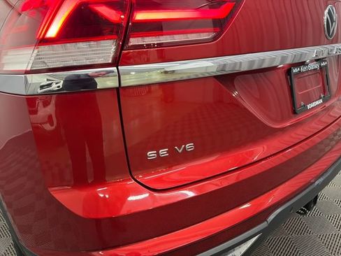 Used 2023 Volkswagen Atlas Cross Sport SE w/ Panoramic Sunroof Package FWD image 46