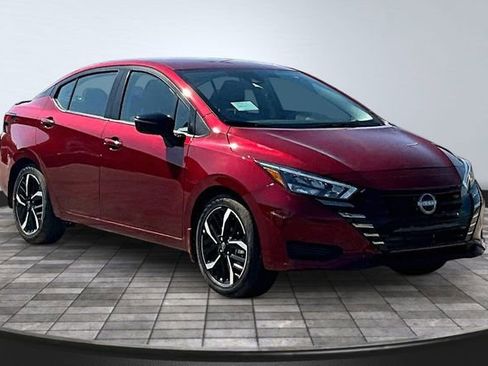 New 2025 Nissan Versa SR FWD image 2