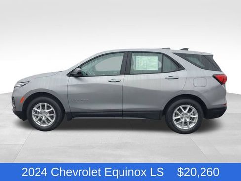 Certified 2024 Chevrolet Equinox LS w/ Driver Confidence II Package FWD image 2