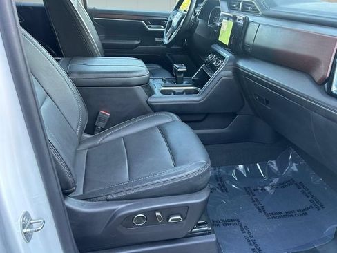 Used 2024 GMC Sierra 1500 Denali w/ Denali Reserve Package AWD/4WD image 31