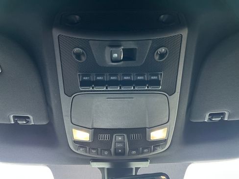 Used 2019 Ford F250 Platinum w/ Platinum Ultimate Package image 18