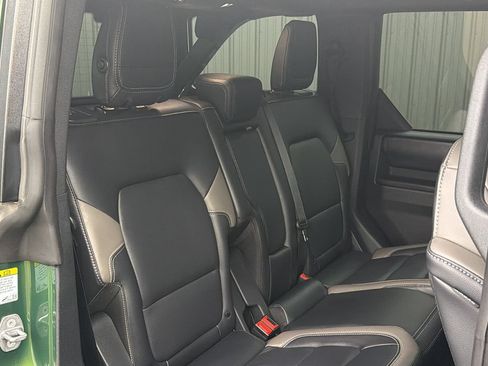 Used 2025 Ford Bronco Outer Banks AWD/4WD image 35