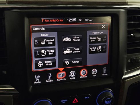 Used 2015 RAM 2500 Laramie w/ Protection Group image 15