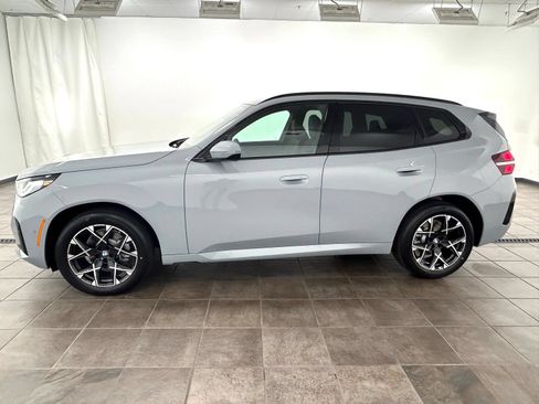 Used 2025 BMW X3 xDrive30i w/ M Sport Package AWD/4WD image 2