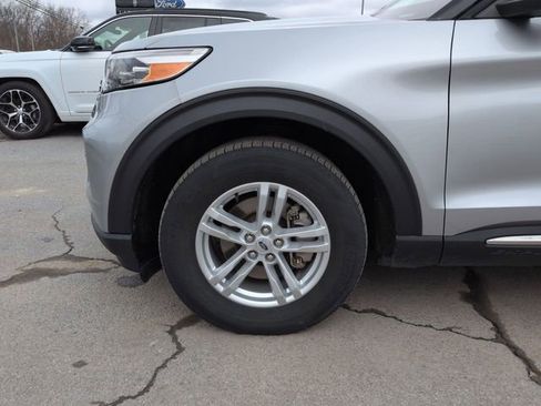 Certified 2023 Ford Explorer XLT image 19