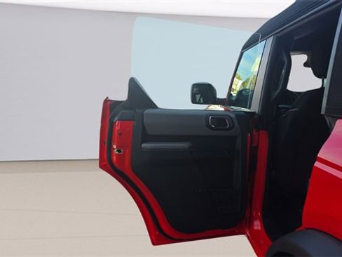 Used 2023 Ford Bronco 4-Door image 39