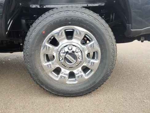 New 2025 Ford F350 Lariat w/ Lariat Ultimate Package image 6