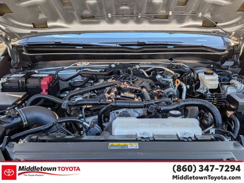 Certified 2025 Toyota Tacoma TRD Off-Road image 37