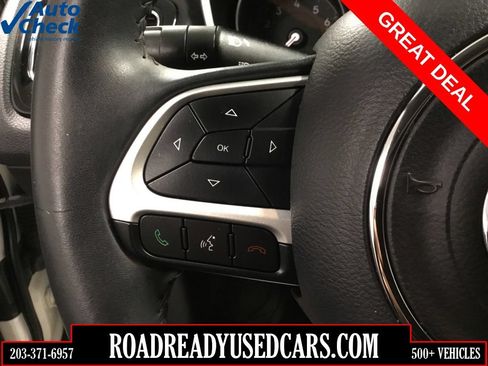 Used 2018 Jeep Compass Latitude AWD/4WD image 43