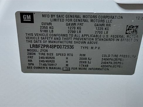 Used 2023 Buick Envision Essence w/ Sport Touring Package AWD/4WD image 38