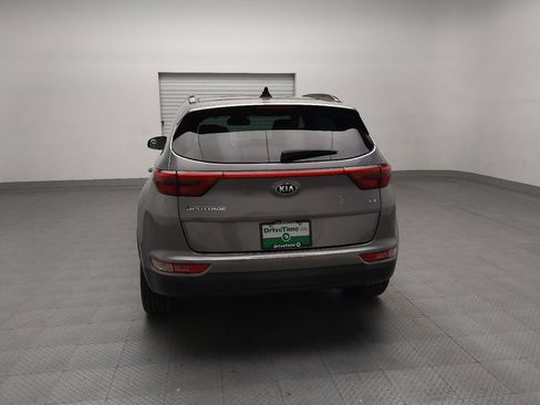 Used 2018 Kia Sportage EX w/ EX Premium Package image 6