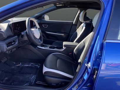 New 2025 Kia K4 GT-Line w/ GT-Line Premium Package