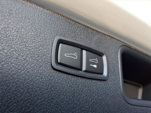 New 2026 Porsche Macan S image 27