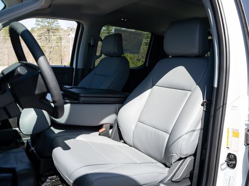 New 2026 Ford F350 XL w/ FX4 Off-Road Package AWD/4WD image 15
