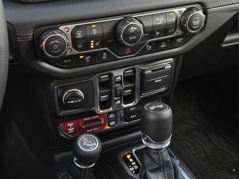 New 2026 Jeep Wrangler Unlimited Rubicon 392 w/ Quick Order Package 27X Moab AWD/4WD image 14