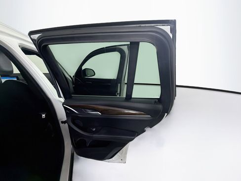 Used 2024 BMW X3 sDrive30i RWD image 32