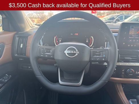 New 2026 Nissan Pathfinder Platinum image 23