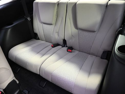 Used 2012 MAZDA MAZDA5 Sport image 22