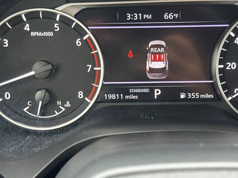 Used 2025 Nissan Rogue SV image 22