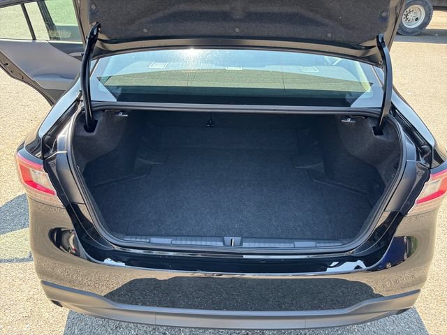 Certified 2025 Subaru Legacy Premium AWD/4WD image 23