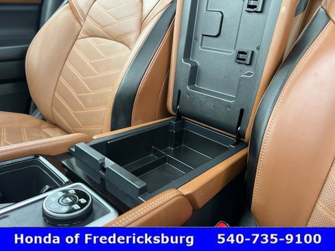 Used 2024 Nissan Pathfinder Platinum w/ Cargo Package AWD/4WD image 24