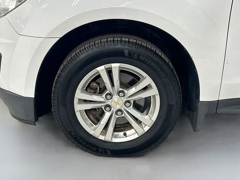 Used 2014 Chevrolet Equinox LS image 27