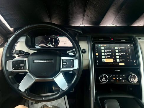 Used 2022 Land Rover Discovery S R-Dynamic AWD/4WD image 40