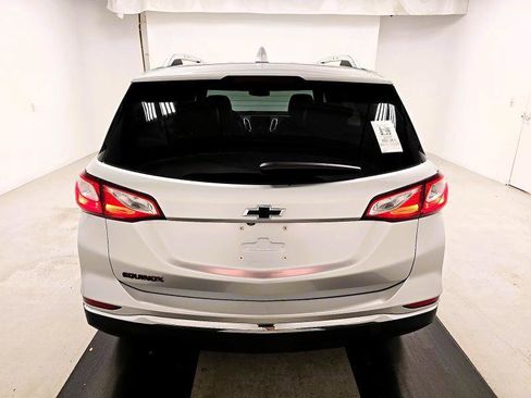 Used 2021 Chevrolet Equinox Premier w/ Redline Edition FWD image 5