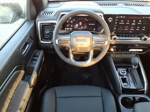 New 2026 GMC Canyon Elevation w/ Convenience Package image 17