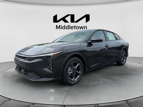New 2026 Kia K4 FWD image 1