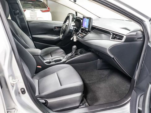 Used 2023 Toyota Corolla LE image 18
