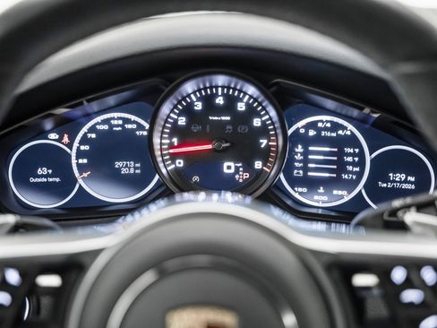 Certified 2023 Porsche Cayenne image 17