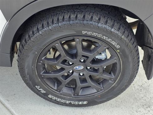 Used 2024 Subaru Crosstrek 2.5i Wilderness w/ Crosstrek Mirror Package image 33