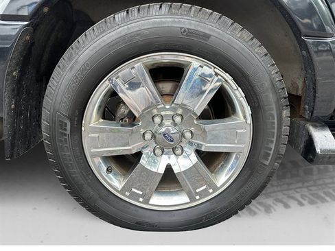 Used 2010 Ford Expedition Limited AWD/4WD image 17