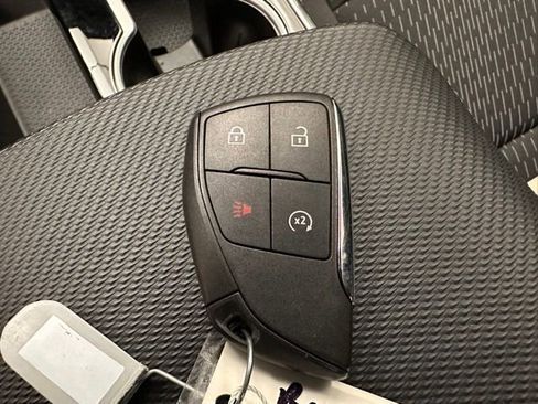 Used 2025 Chevrolet Equinox LT image 20