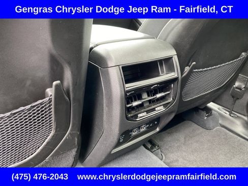 Used 2023 Jeep Grand Cherokee Limited w/ Trailer Tow Prep Group (B) AWD/4WD image 28
