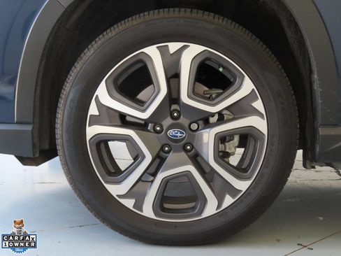 Used 2025 Subaru Ascent Touring AWD/4WD image 29
