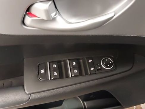 Used 2024 Kia Forte LXS FWD image 20