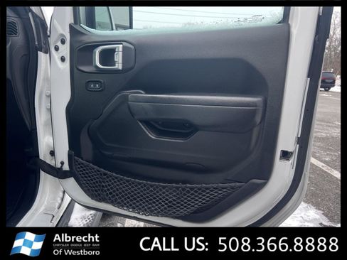 Used 2023 Jeep Wrangler Sport S image 20
