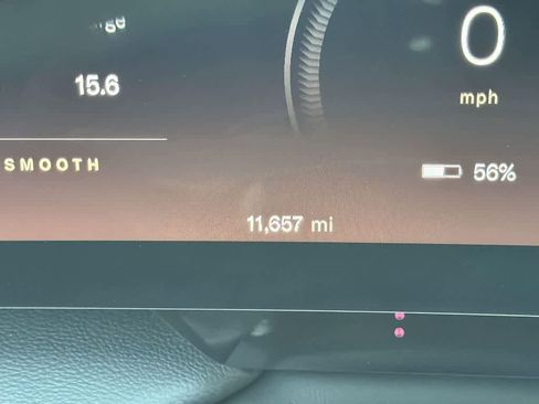 Used 2024 Lucid Air Touring image 20