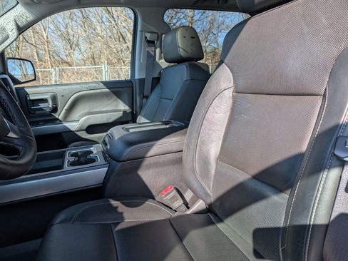 Used 2017 Chevrolet Silverado 1500 LTZ Z71 w/ LTZ Plus Package image 19