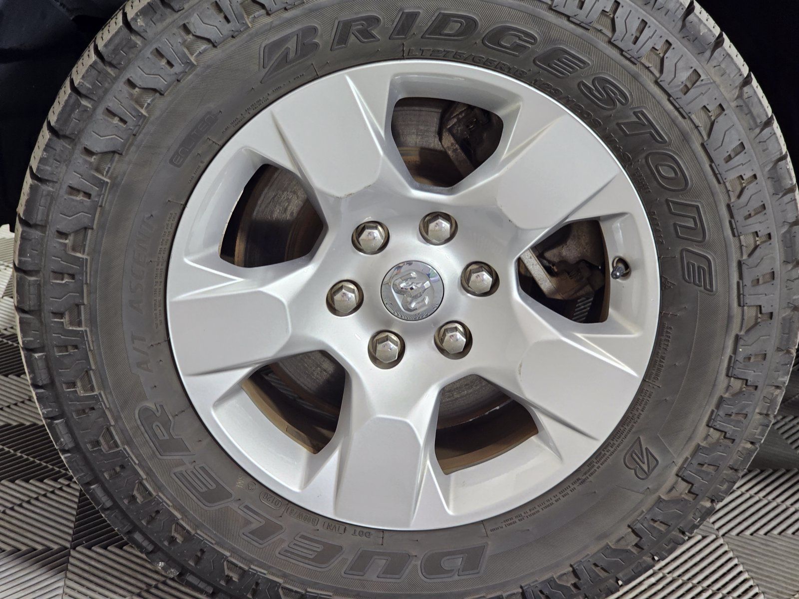 Used 2020 RAM 1500 Big Horn AWD/4WD image 38